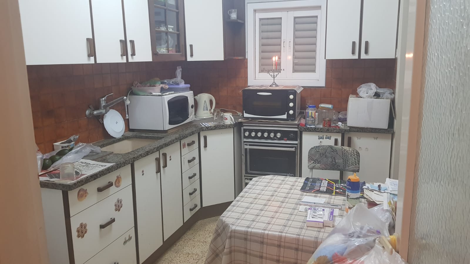 6eb6fcfb-2b46-4be8-a51f-c729a39630b1