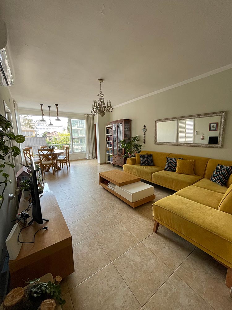 דירה למכירה ברחוב בני משה