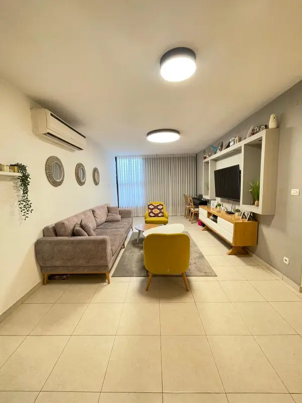 דירה למכירה רחוב סירני מרכז מזרח העיר רחובות - סיני נכסים