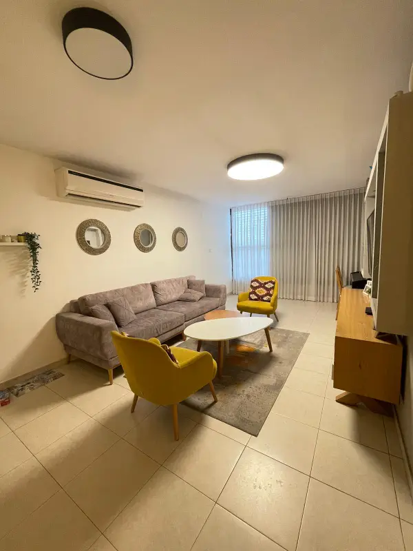 דירה למכירה רחוב סירני מרכז מזרח העיר רחובות - סיני נכסים