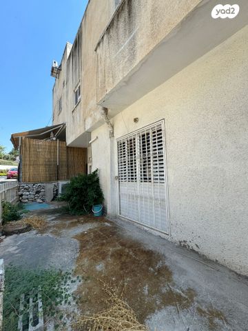 y2_9_yRLyuGacSf_20240820