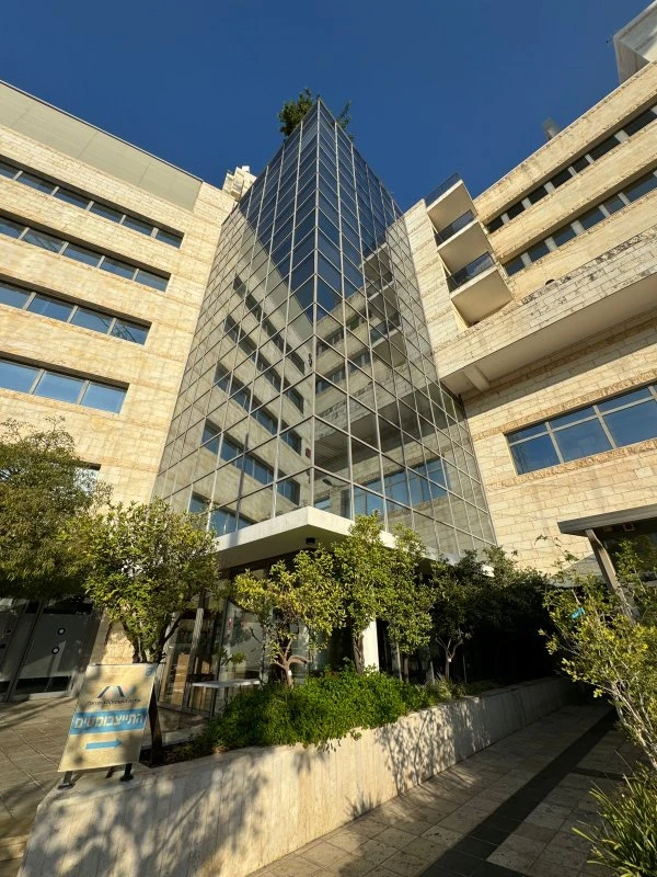 8a41fc3d-645f-4ddc-9218-e7f0de5c1271