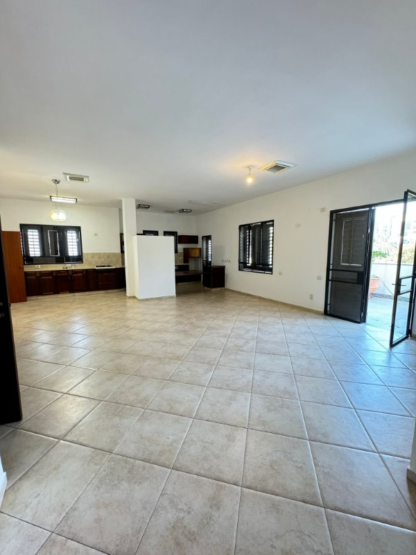 fa916083-6449-4228-a890-efc985b387da