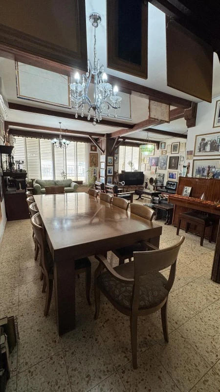 26bf1fe4-22c3-4d56-8401-8935140bd8cd