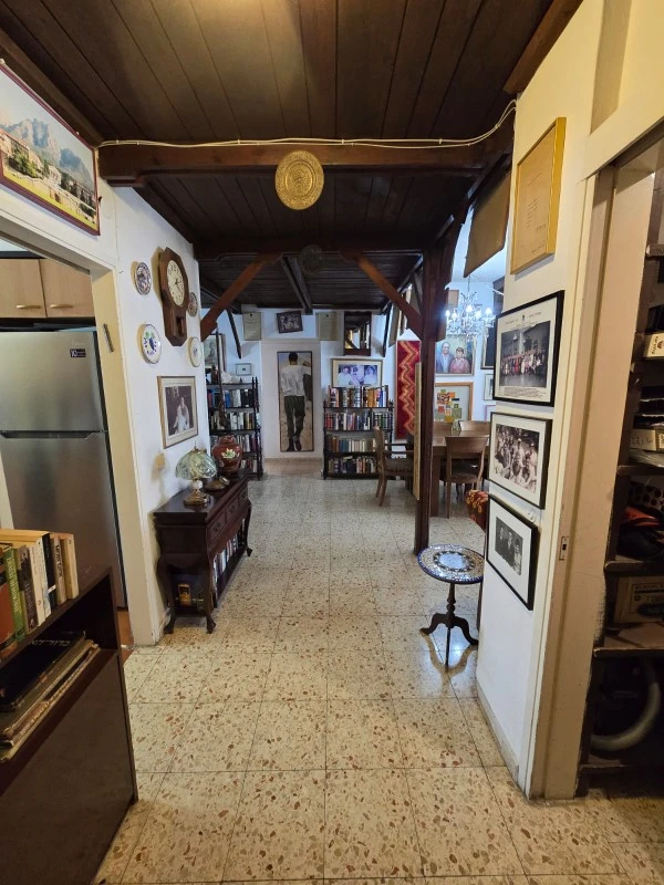 912a006b-0554-4691-b95d-953f99b90297