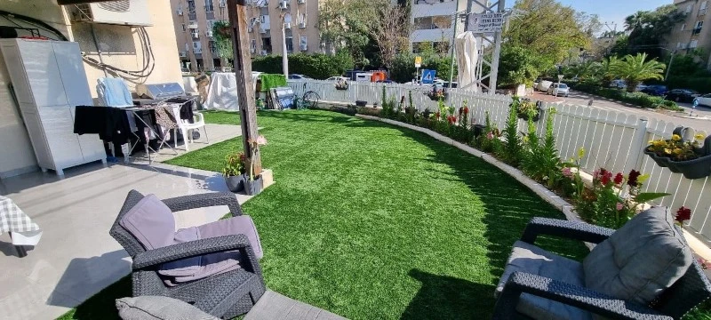 a095ca34-7052-4965-920f-28a247f90b60