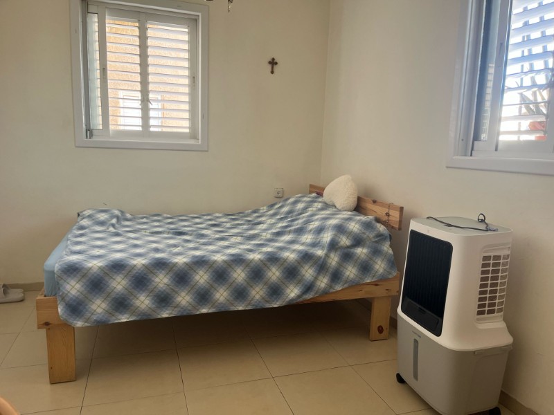 0e85df29-2fd5-4bfa-b36f-6a4ec7591f5d