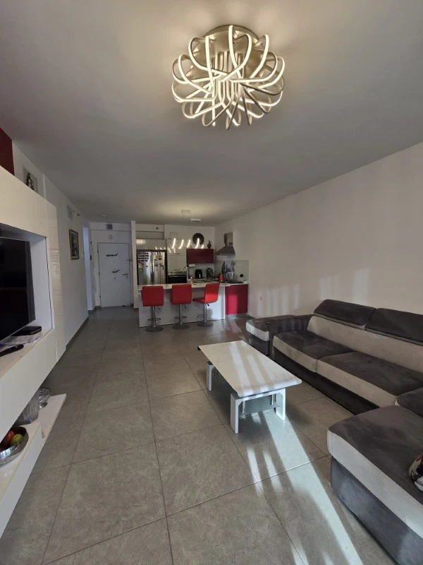 62363431-6cab-4922-8506-ba438ddcfe6a