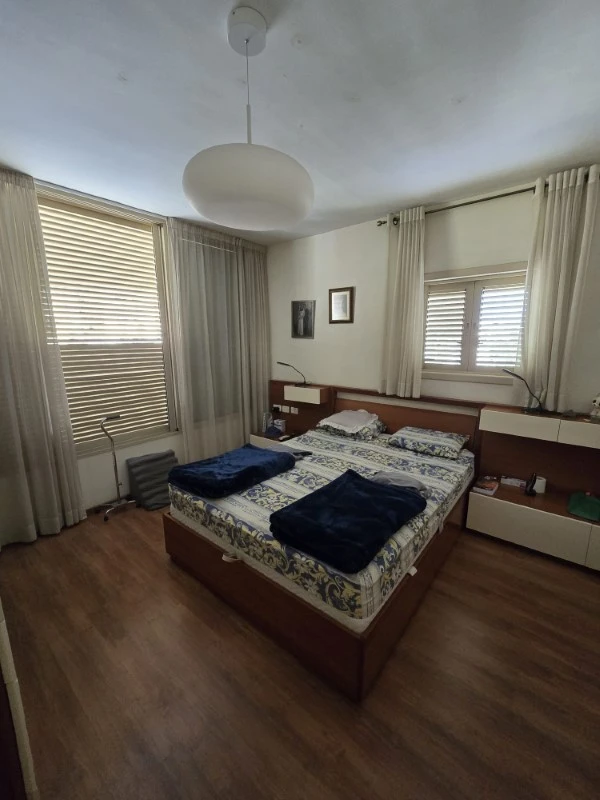 9bb88f4b-bd4f-4b48-a758-60257b7d02eb