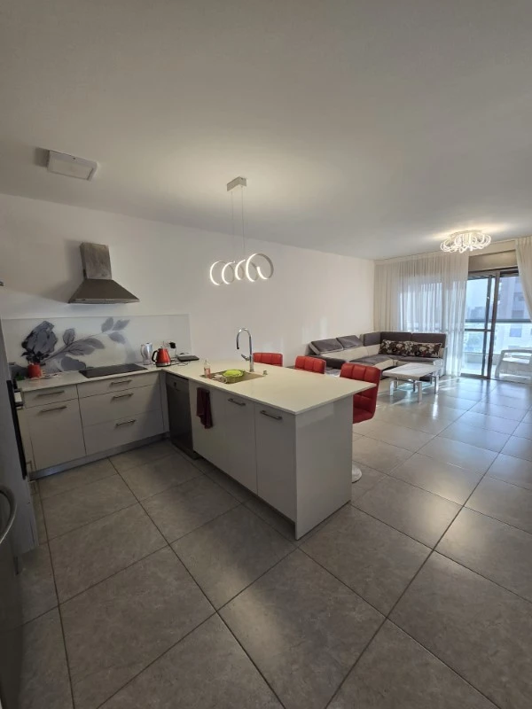 acf55189-b1c7-46ed-a596-8327481ed815