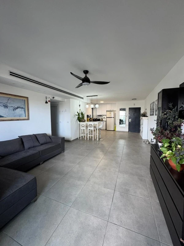 1129778c-fb34-471d-9a1a-4d3c894a786c