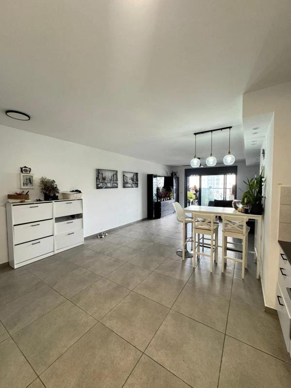 642e2077-c075-4488-9301-e6a1918a2150