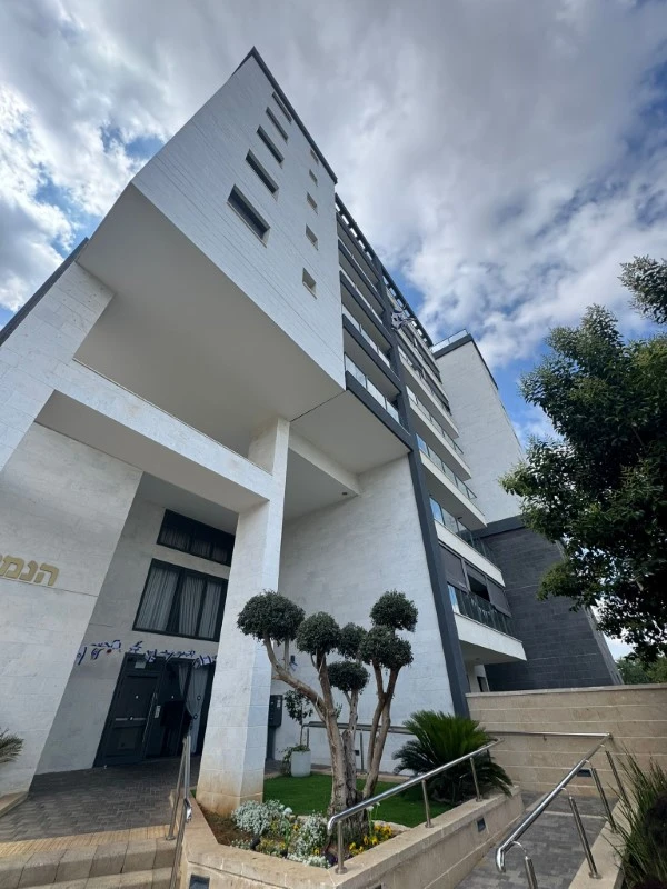 a2a0be37-a412-4640-b5f8-8cf6f0ae6170