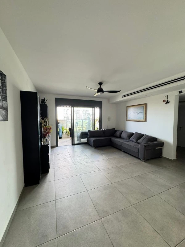 ac88671d-ffec-423b-89b5-03015cf1c6dd