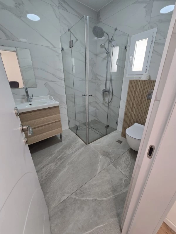 706fcb3a-68d9-48fd-a1d5-ce9495dc1af6