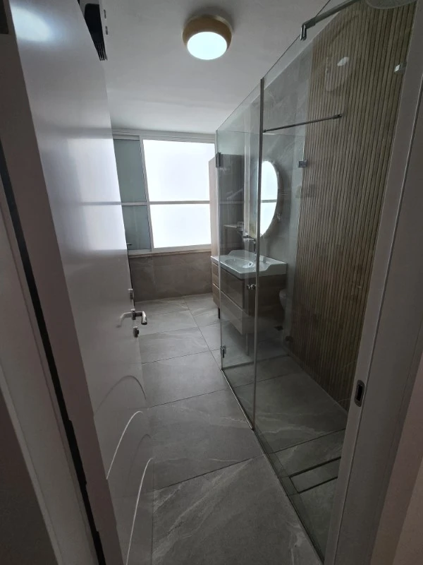 c4d67aed-3274-4de3-8d41-f17d08fc57d0