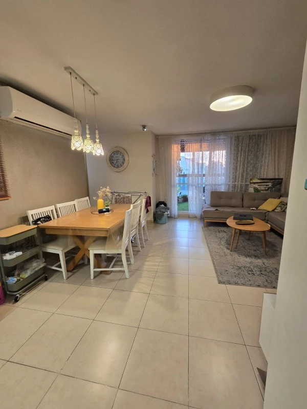 c65d2c2a-d24c-4594-8987-ff05b76e2a03