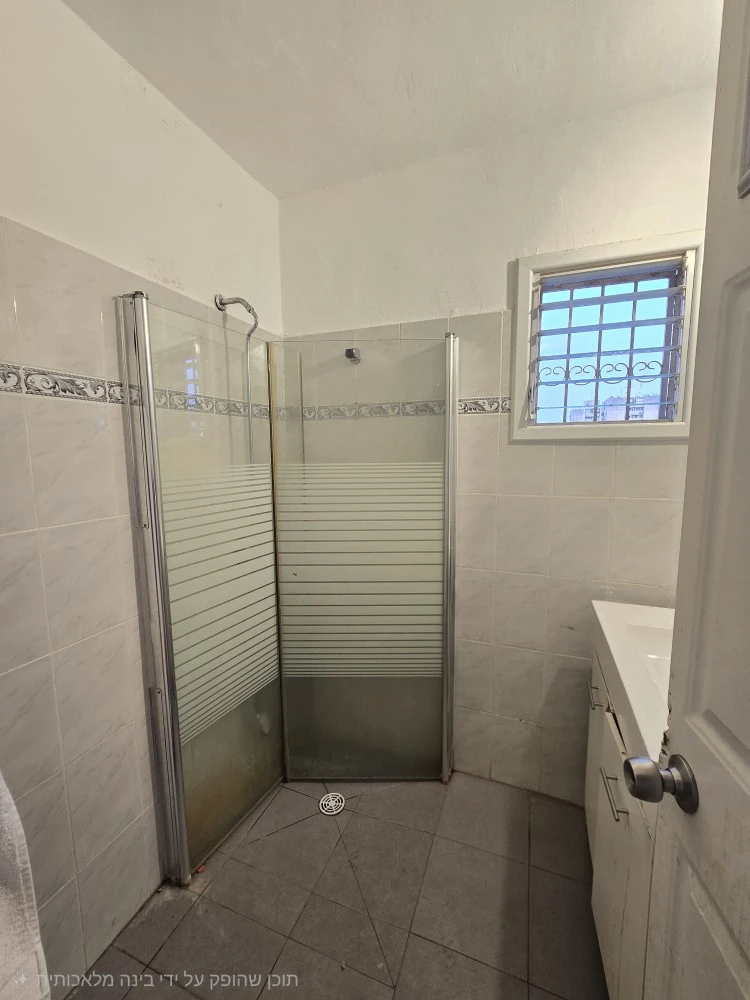 b47d55d7-5d05-4eff-a27a-78c205287fc8