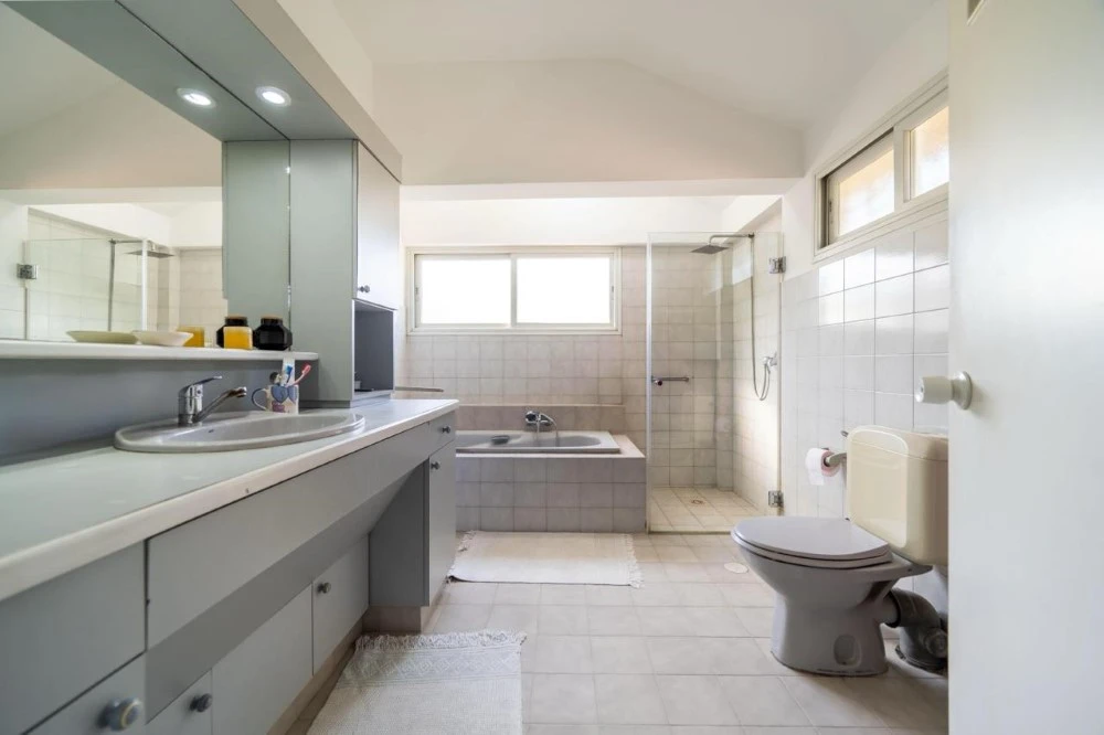 4a2f0ff9-53c3-487c-9725-29bb23aaa320