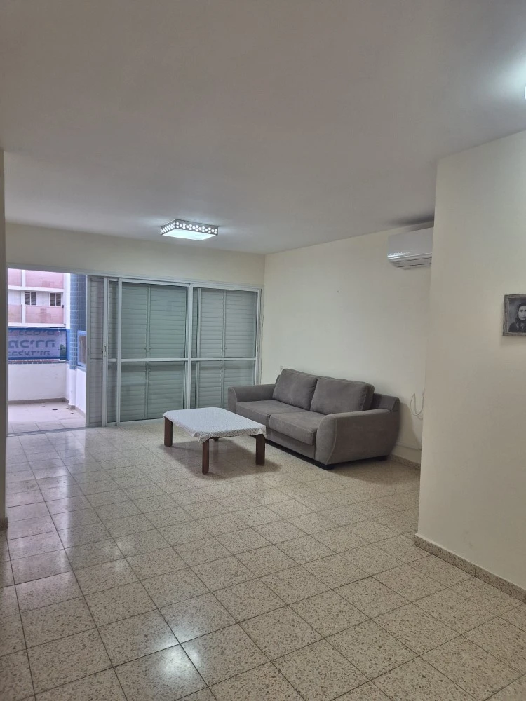 213d9b3d-6054-433c-82ae-d4e1ad411fb0