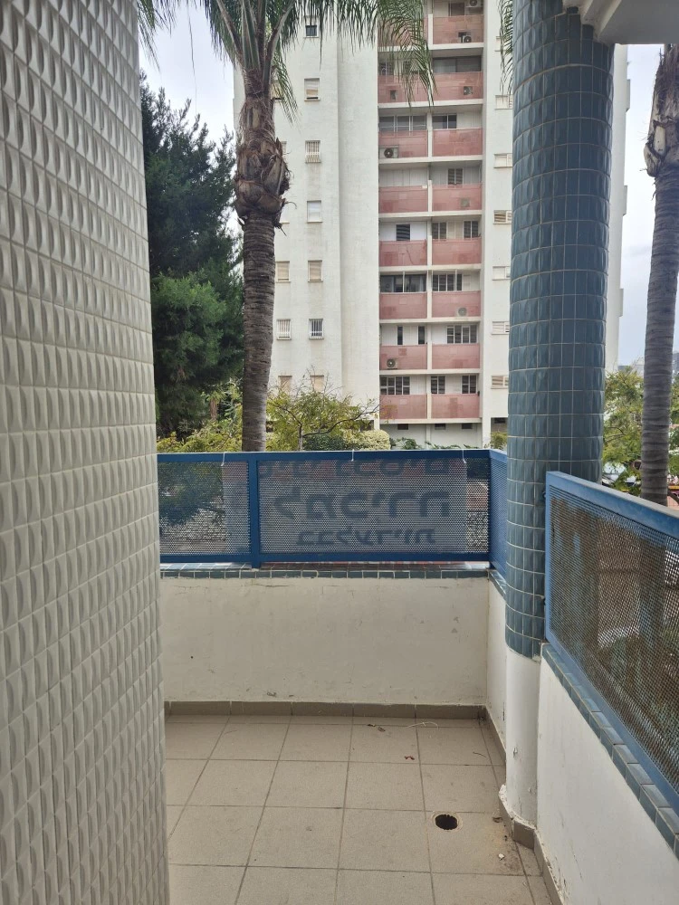 9832fb2a-93e9-401b-a83d-55177b816b31