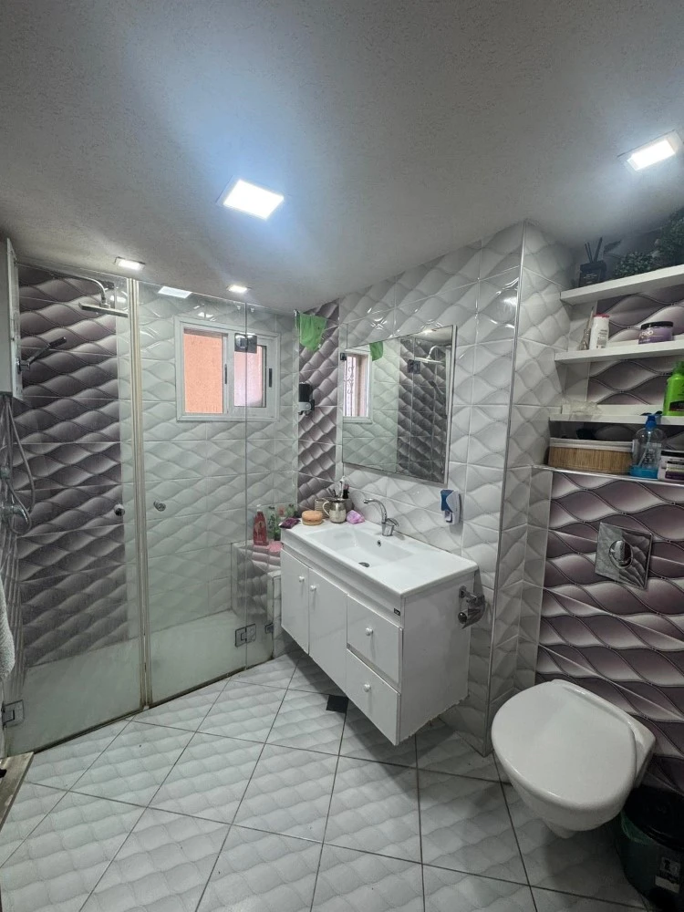 93eca2b6-54a3-48a3-ba36-b2c42d13cf66