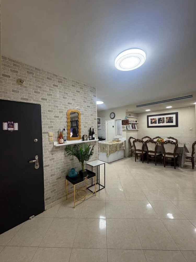 c727ea65-0de2-4bc6-9611-256b58ad85bd